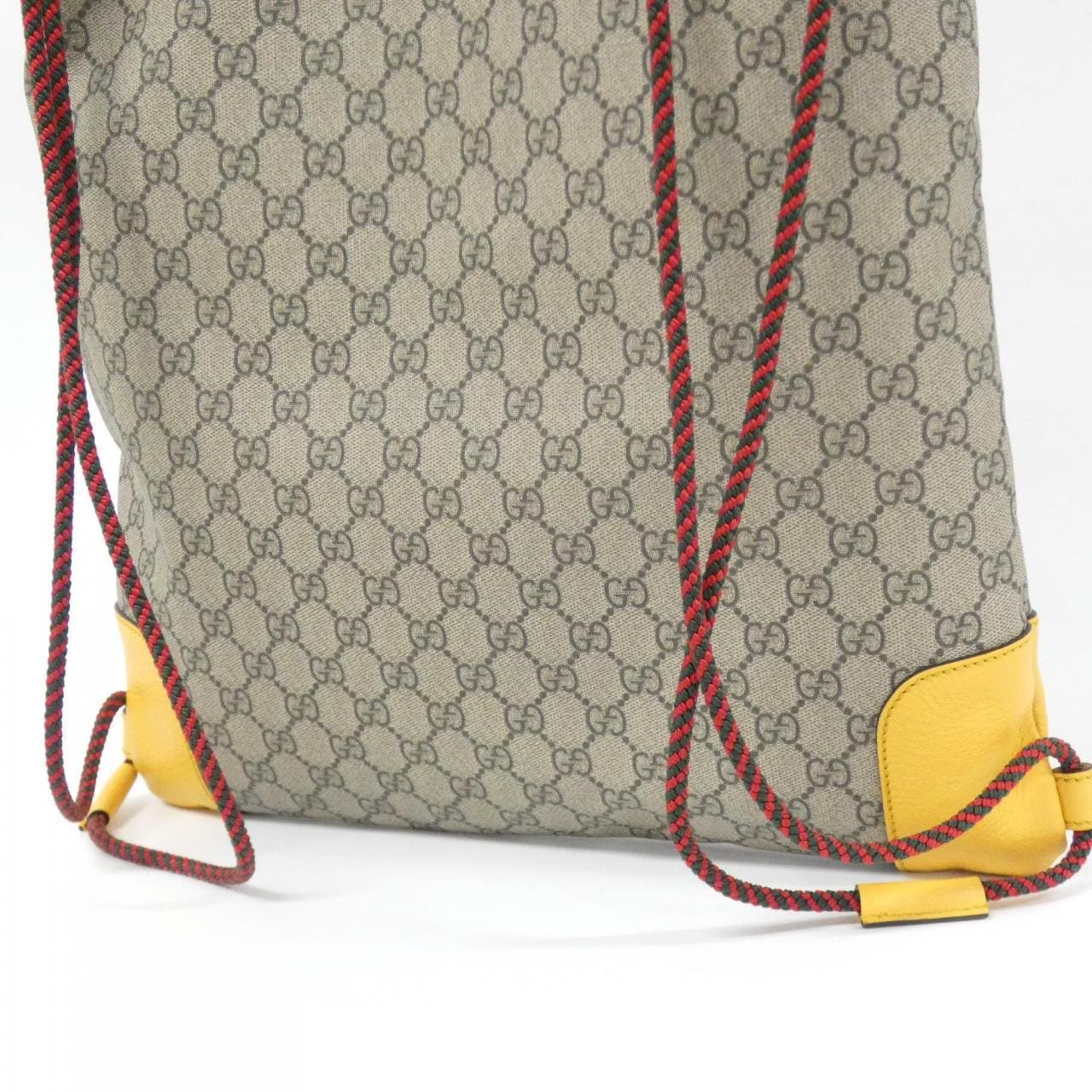 Gucci 473872 K9RKT双肩包