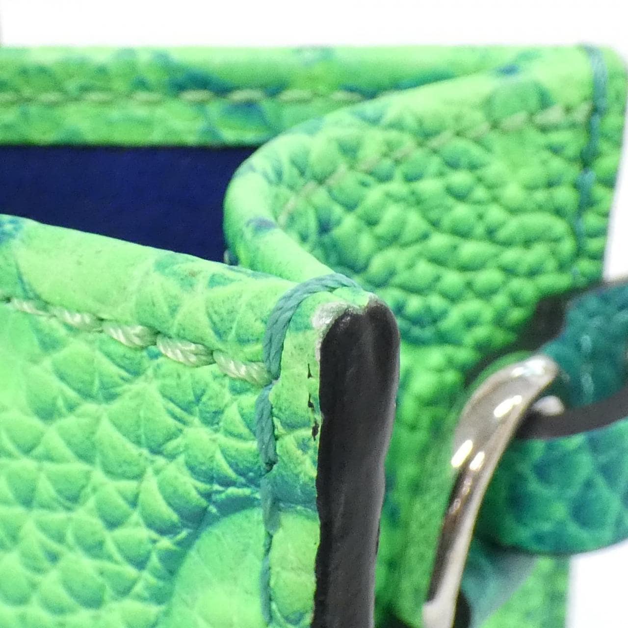 ルイヴィトン トリヨン イリュージョン サック プラXS M81221 ショルダーバッグ