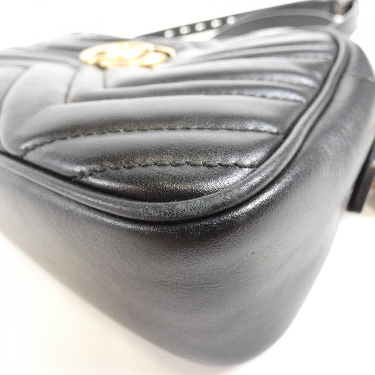Gucci GG Marmont 447632 DTD1T肩背包