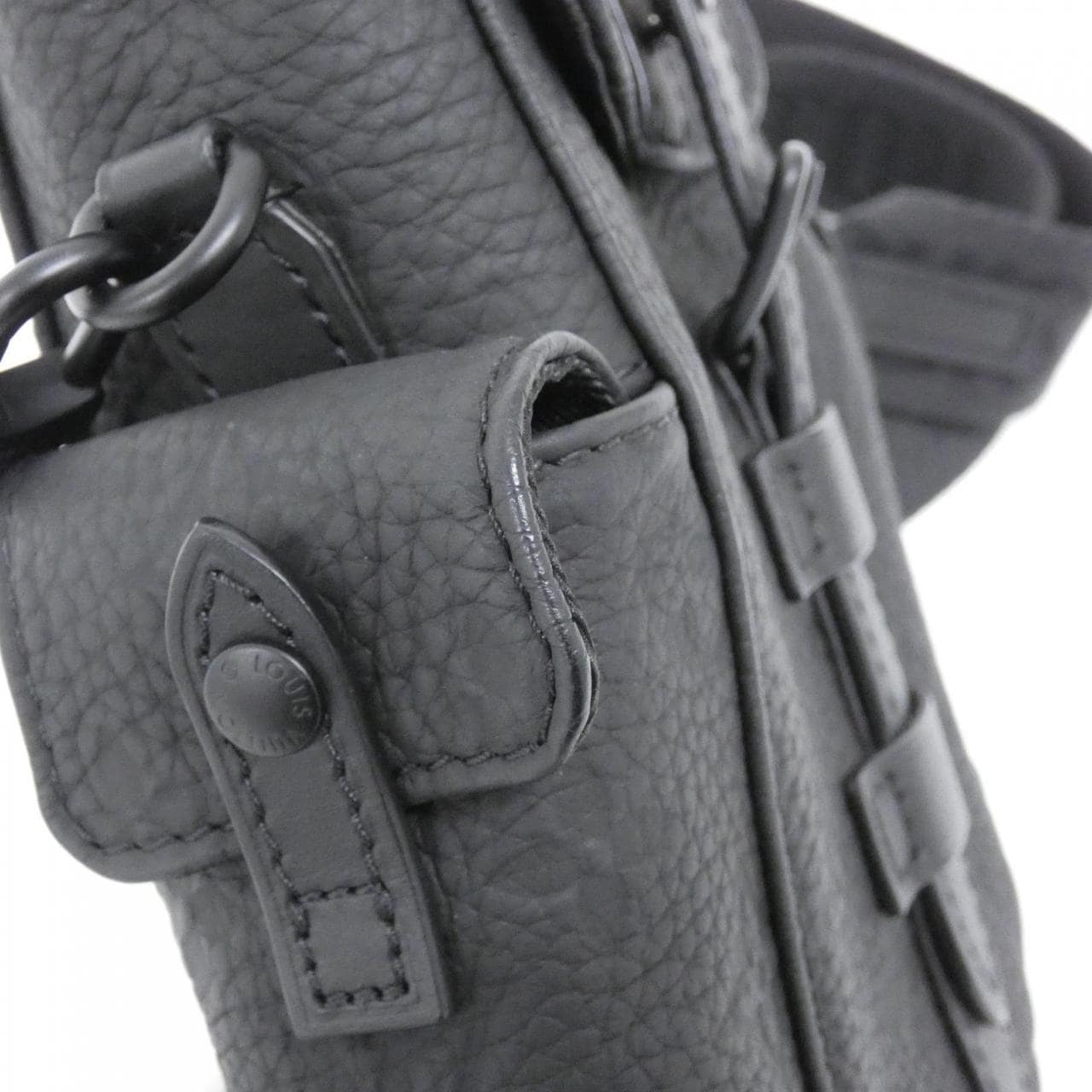 ルイヴィトン トリヨン モノグラム ナノ クリストファー M83164 ショルダーバッグ