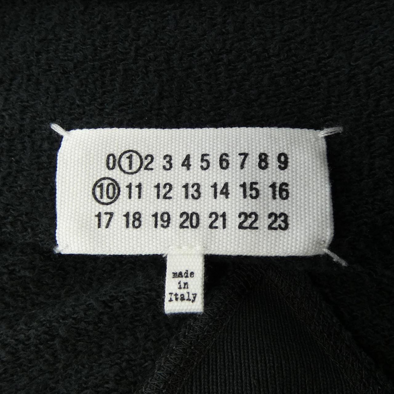 メゾンマルジェラ Maison Margiela S50GU0222 スウェット