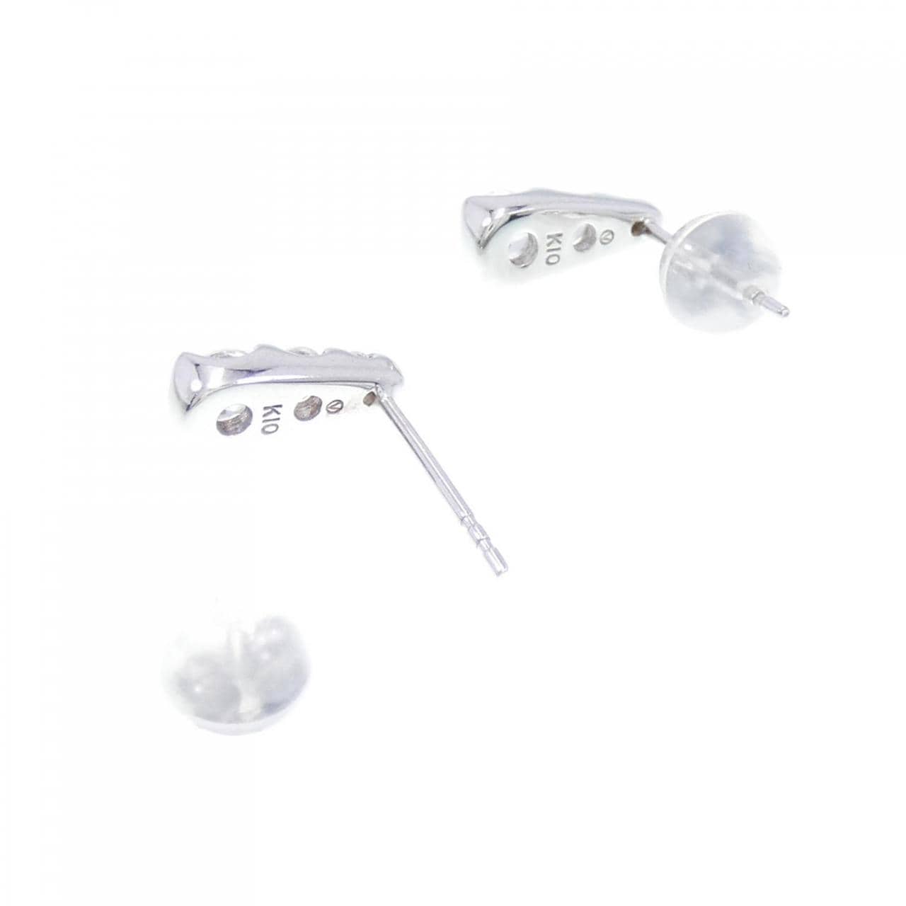 K10WG cubic earrings