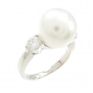 White Butterfly Pearl ring