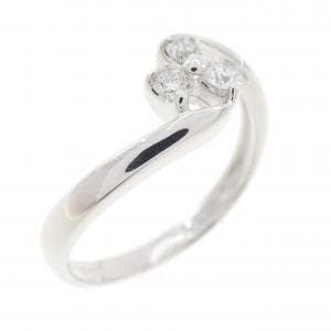 K18WG フラワー スリーストーン ダイヤモンド リング 0.20CT