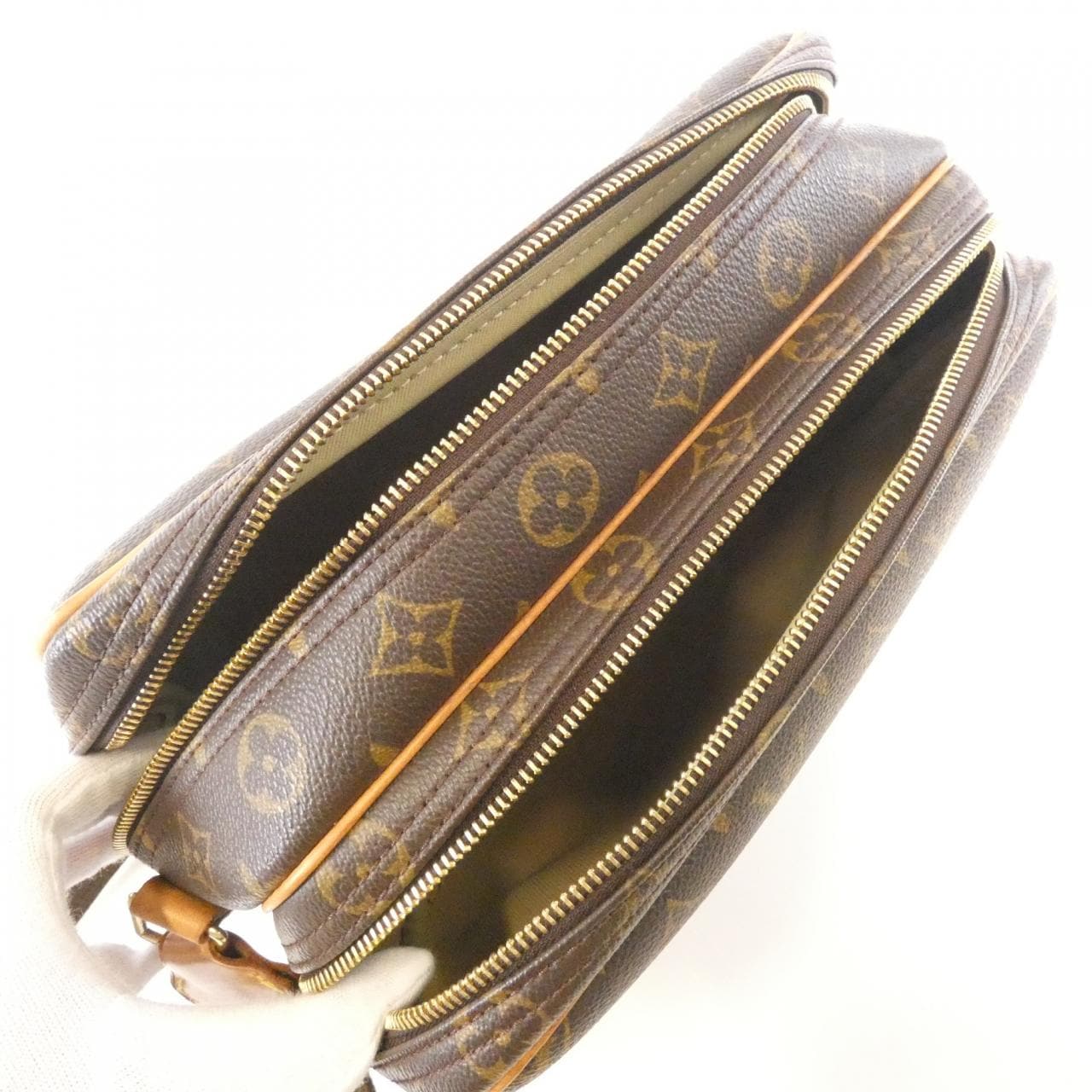 LOUIS VUITTON Monogram Reporter M45254 Shoulder Bag