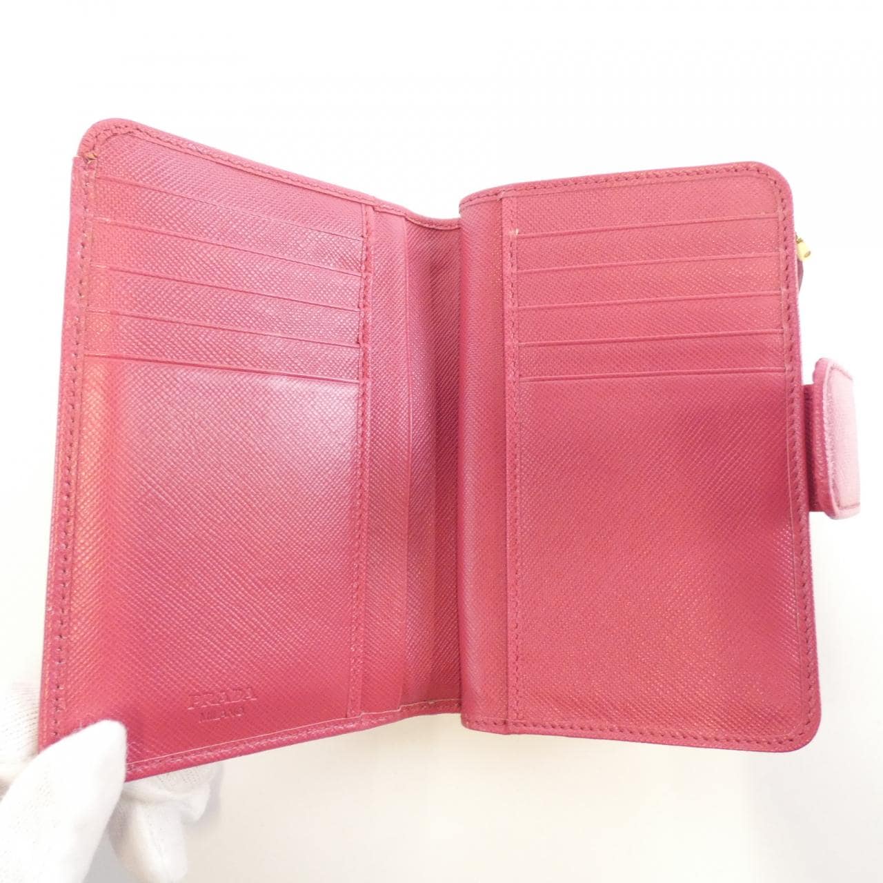 プラダ 1M1225 財布