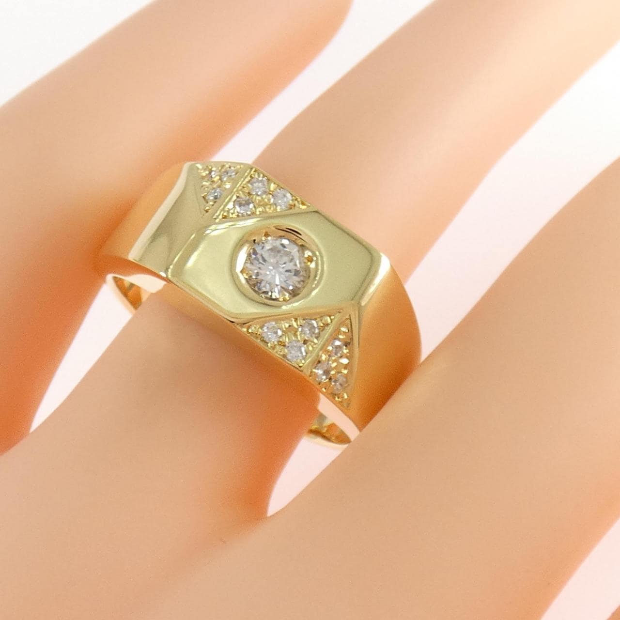 K18YG ダイヤモンド リング 0.23CT