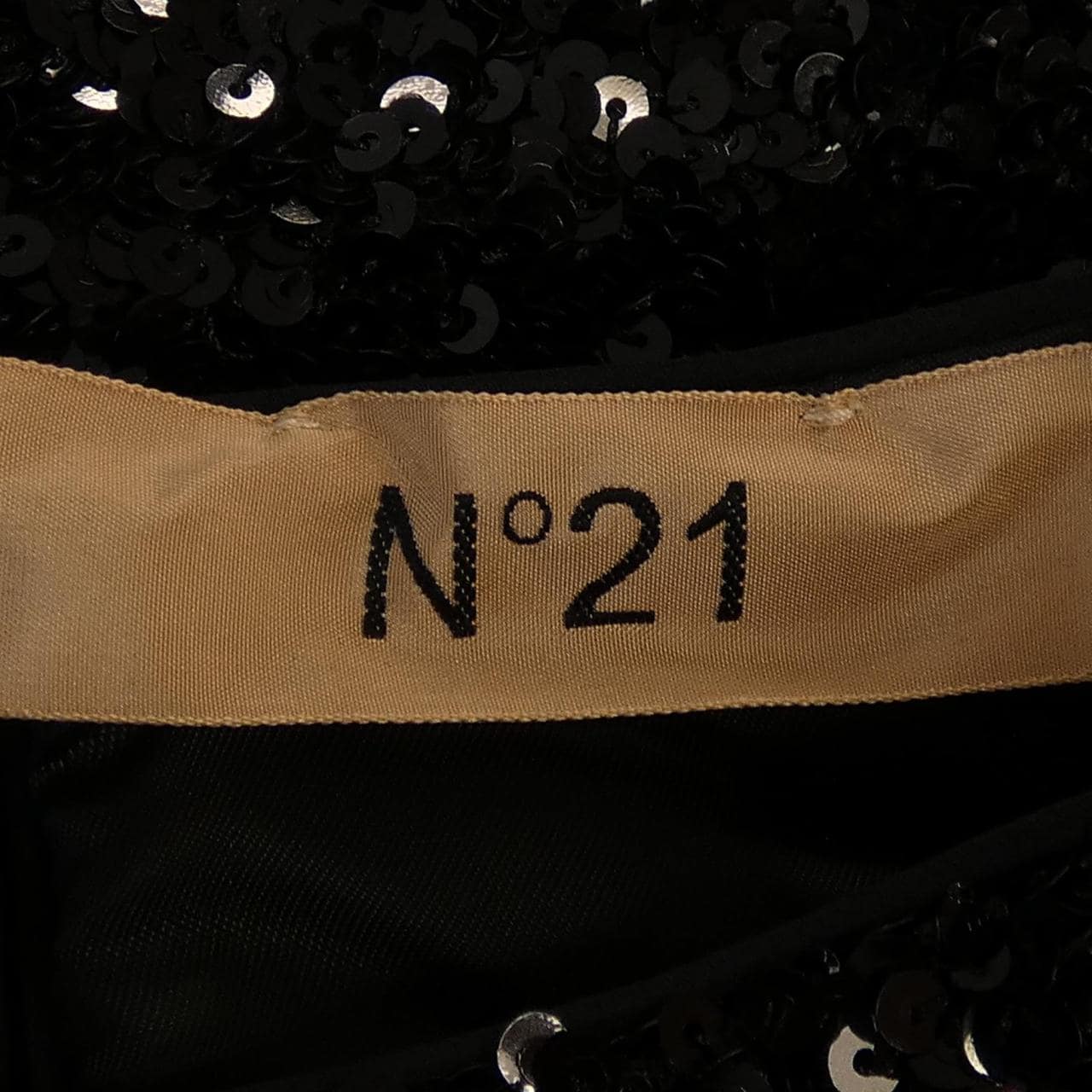 ヌメロヴェントゥーノ N°21 P24IN2S G1115199 トップス