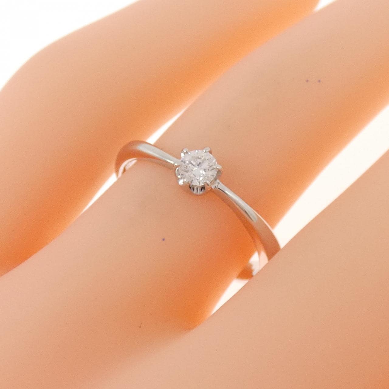 K18WG ダイヤモンド リング 0.15CT