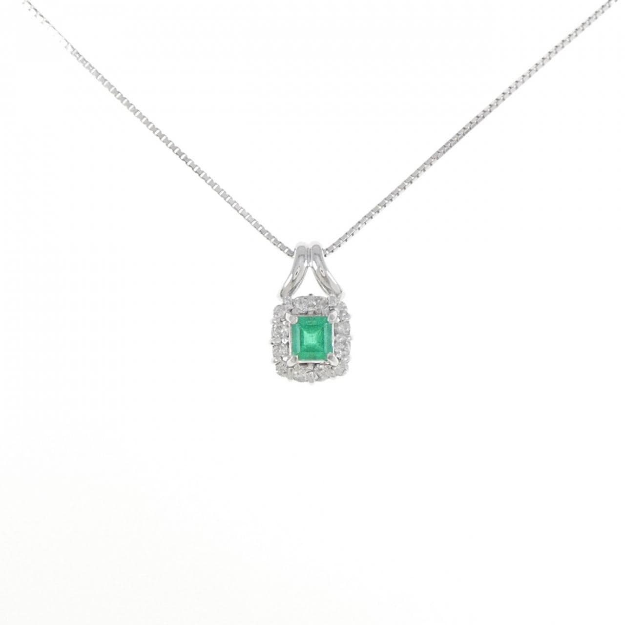 K18WG emerald necklace 0.24CT