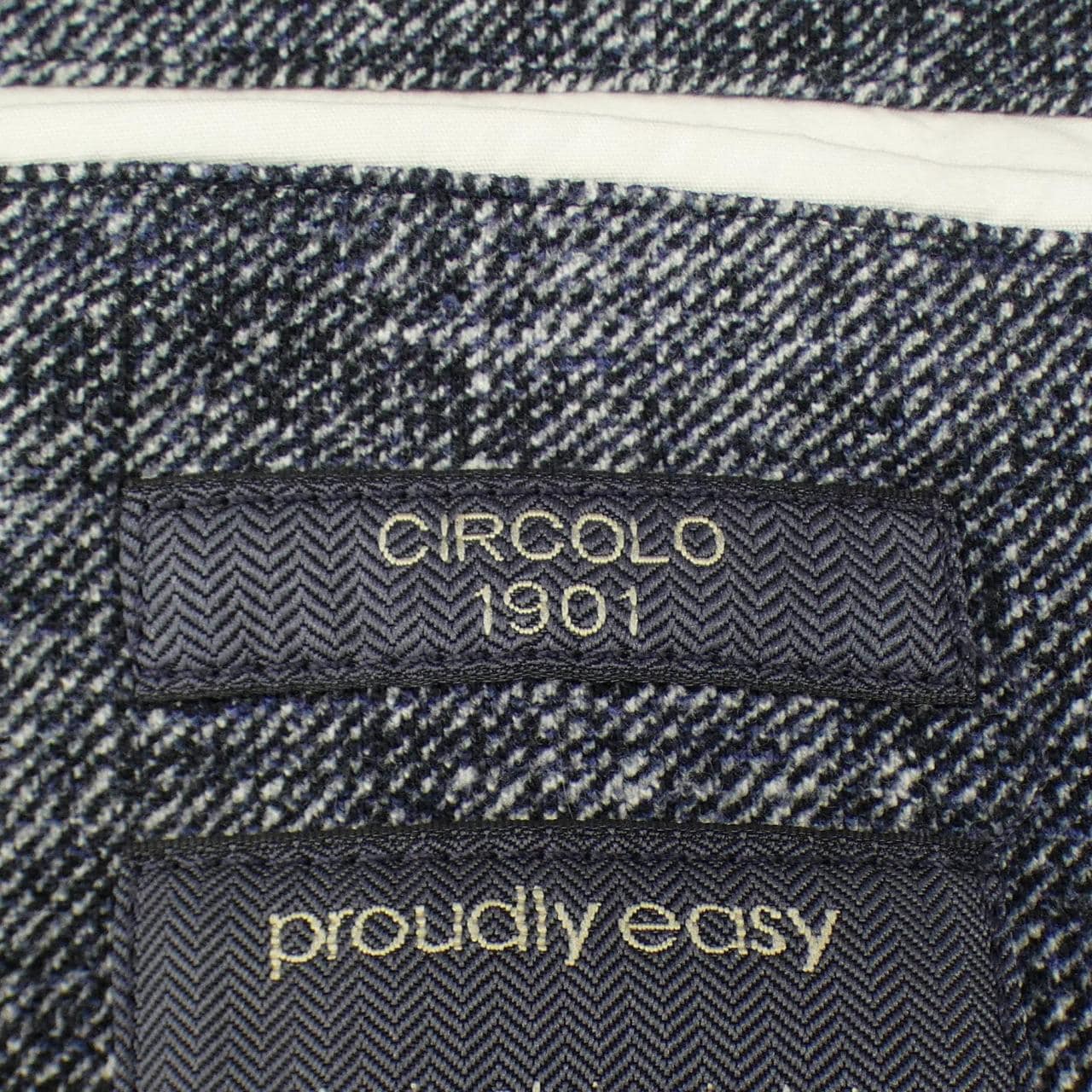 チルコロ 1901 CIRCOLO 1901 ジャケット