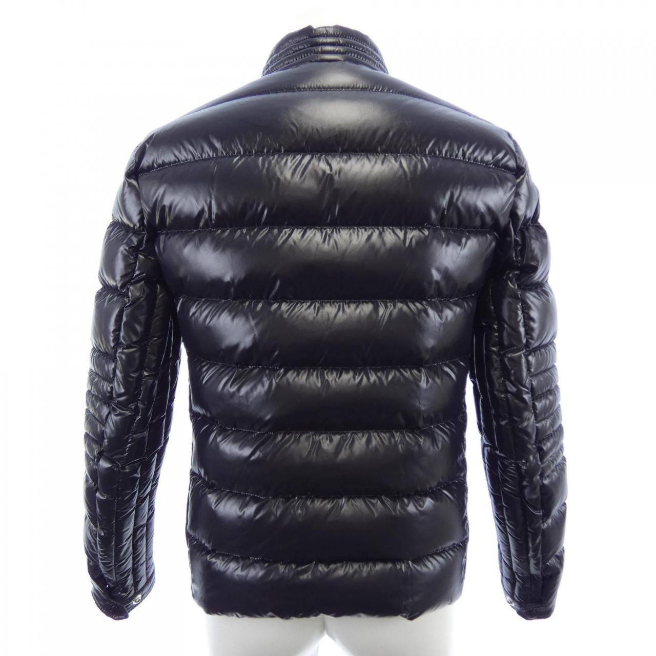 モンクレール MONCLER CAROUX ダウンジャケット