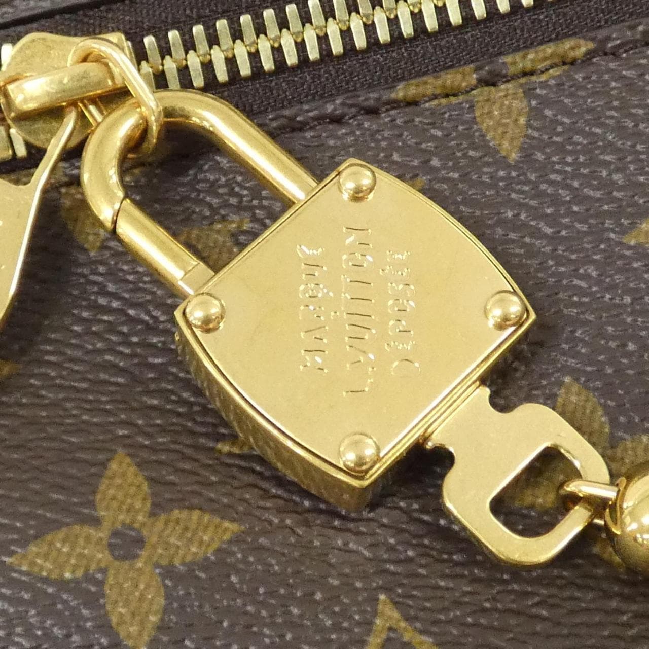 ルイヴィトン モノグラム ミニ ソフトトランク M14729 ショルダーバッグ