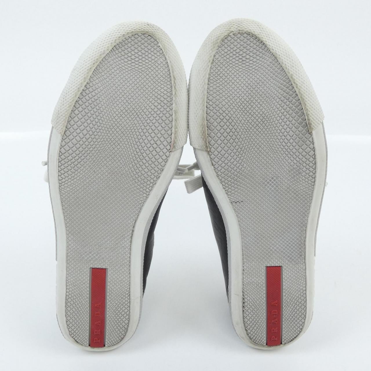 プラダ PRADA スニーカー