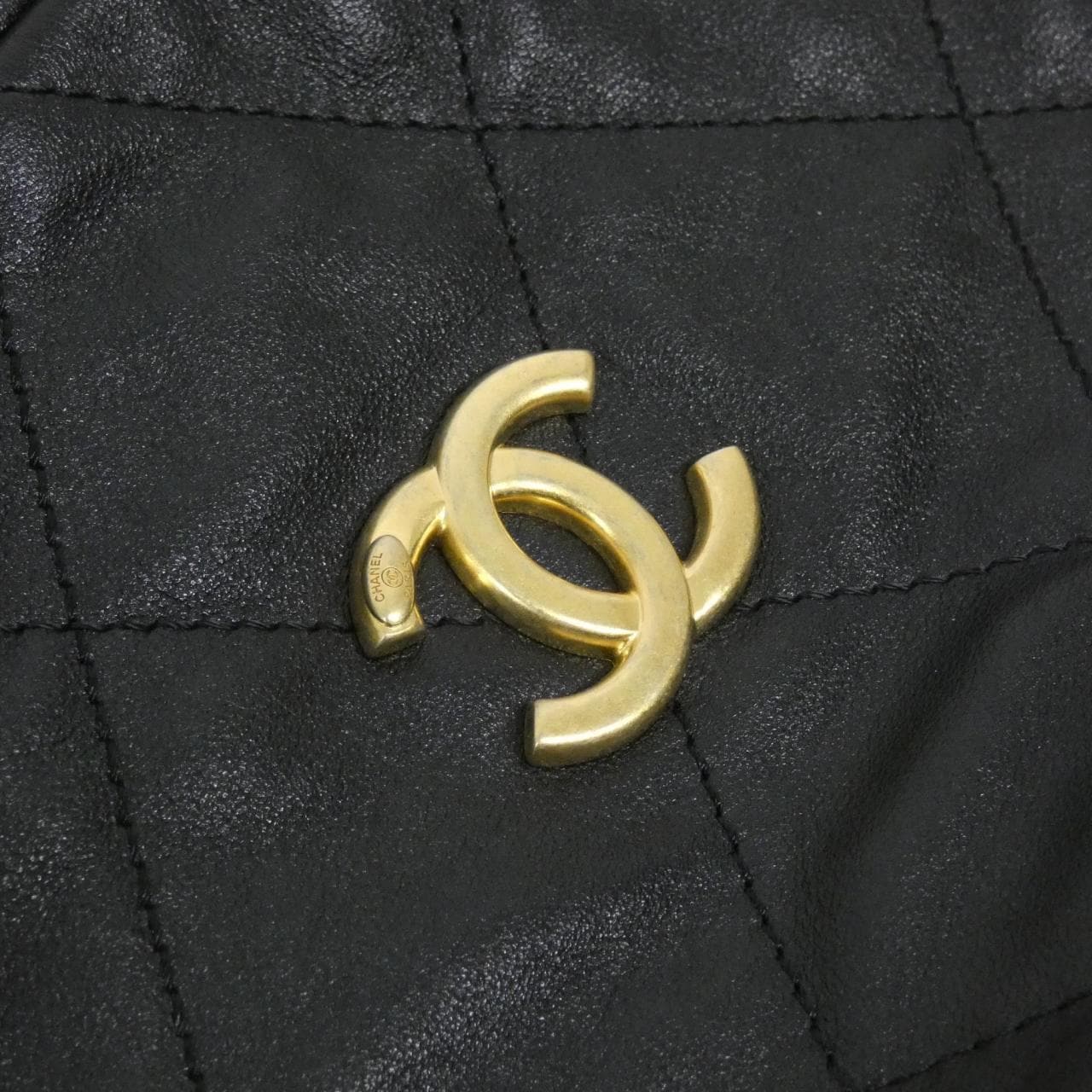 CHANEL AS2910 單肩包