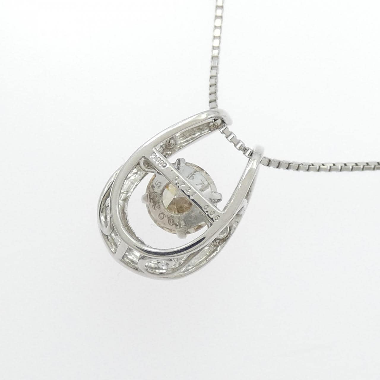 PT900/PT850 ダイヤモンド ネックレス 0.721CT