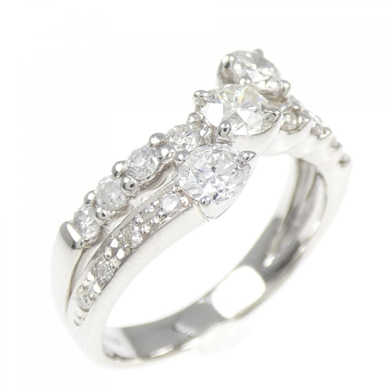 PT ダイヤモンド リング 0.88CT