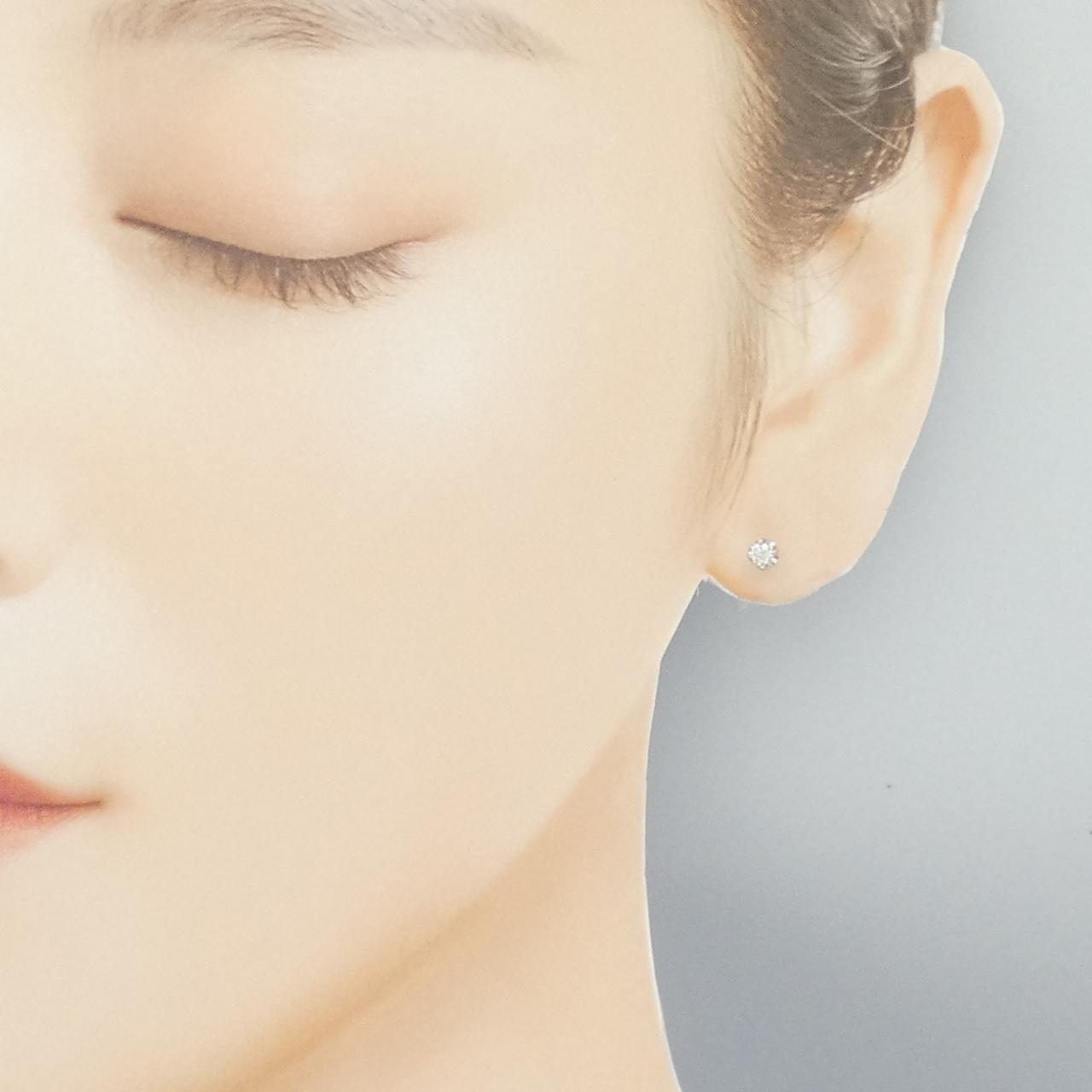 K10WG ソリティア ダイヤモンド ピアス