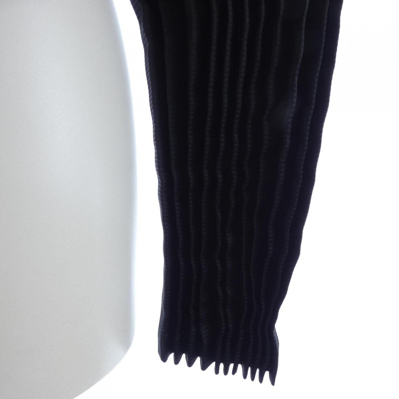 イッセイミヤケ ISSEY MIYAKE IM84F0635 カーディガン