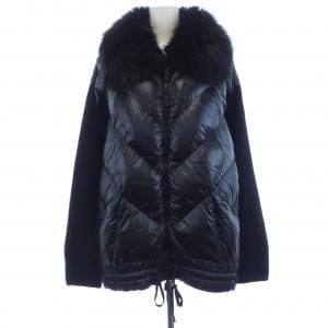 モンクレール MONCLER G20989B00002 ダウンジャケット