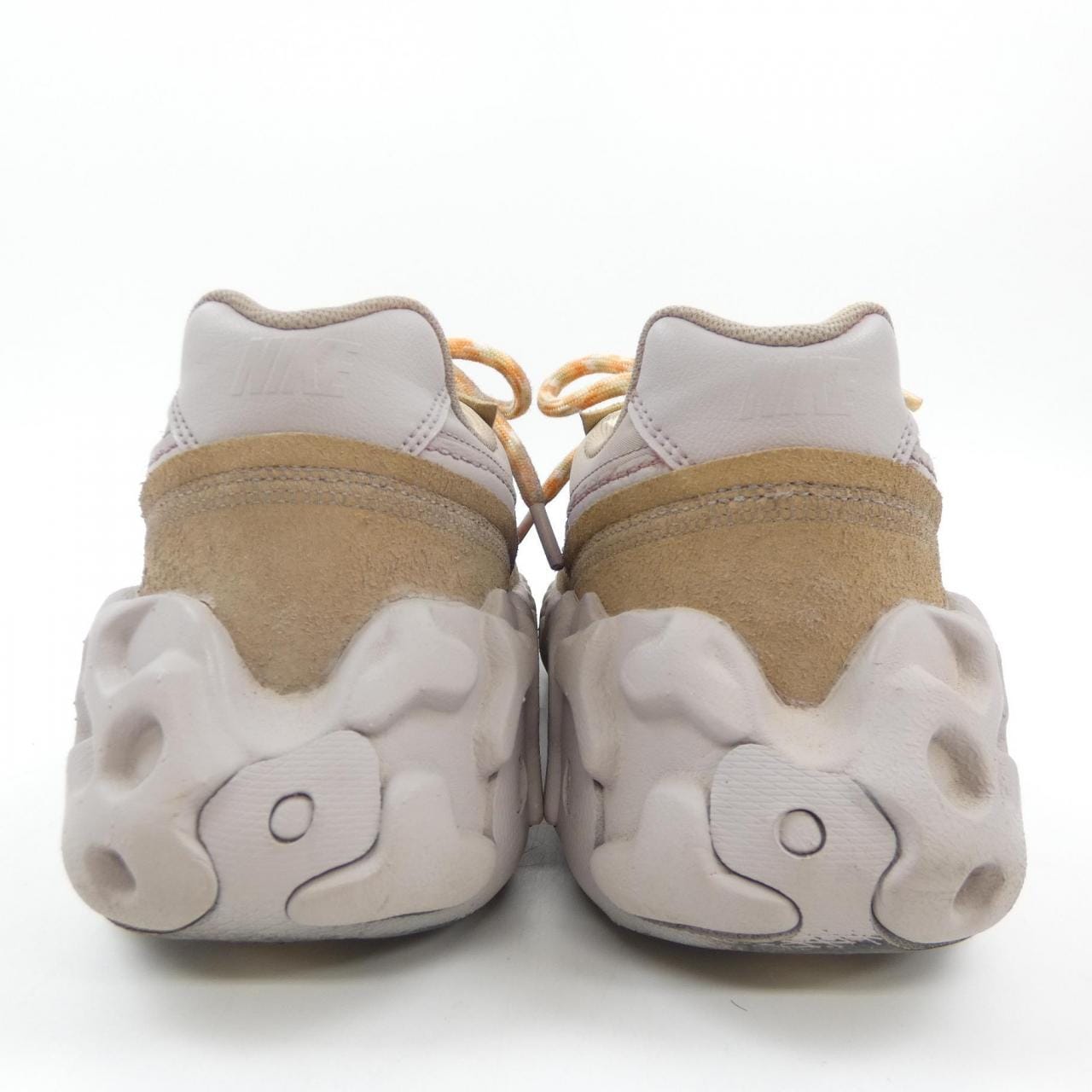 ナイキ NIKE スニーカー