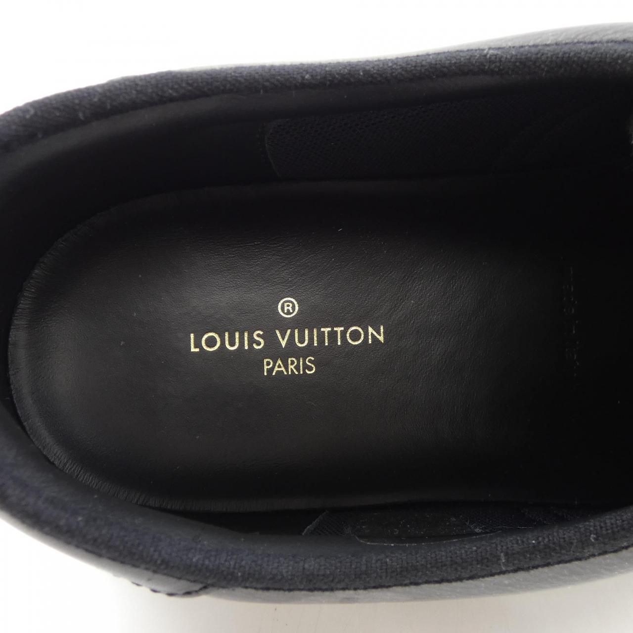 LOUIS LOUIS VUITTON sneakers