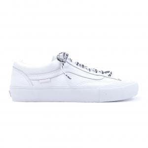バンズ VANS スニーカー