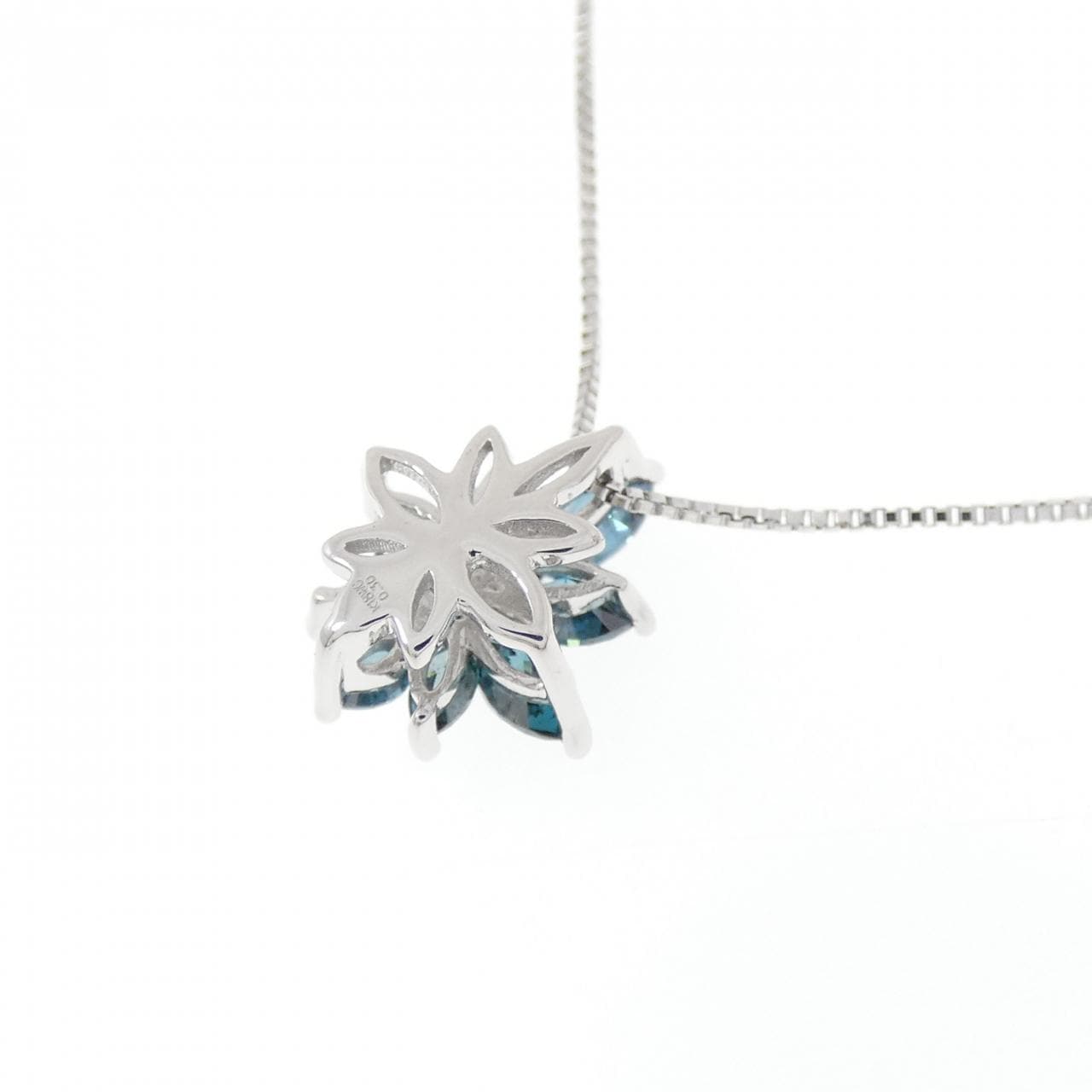 K18WG ダイヤモンド ネックレス 0.30CT