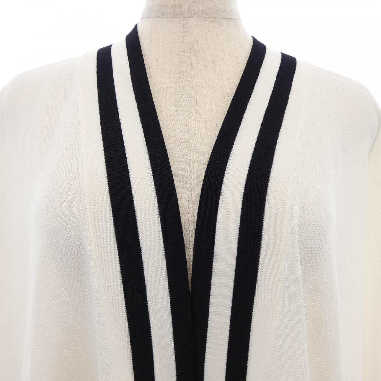 グレースコンチネンタル GRACE CONTINENTAL ケープ