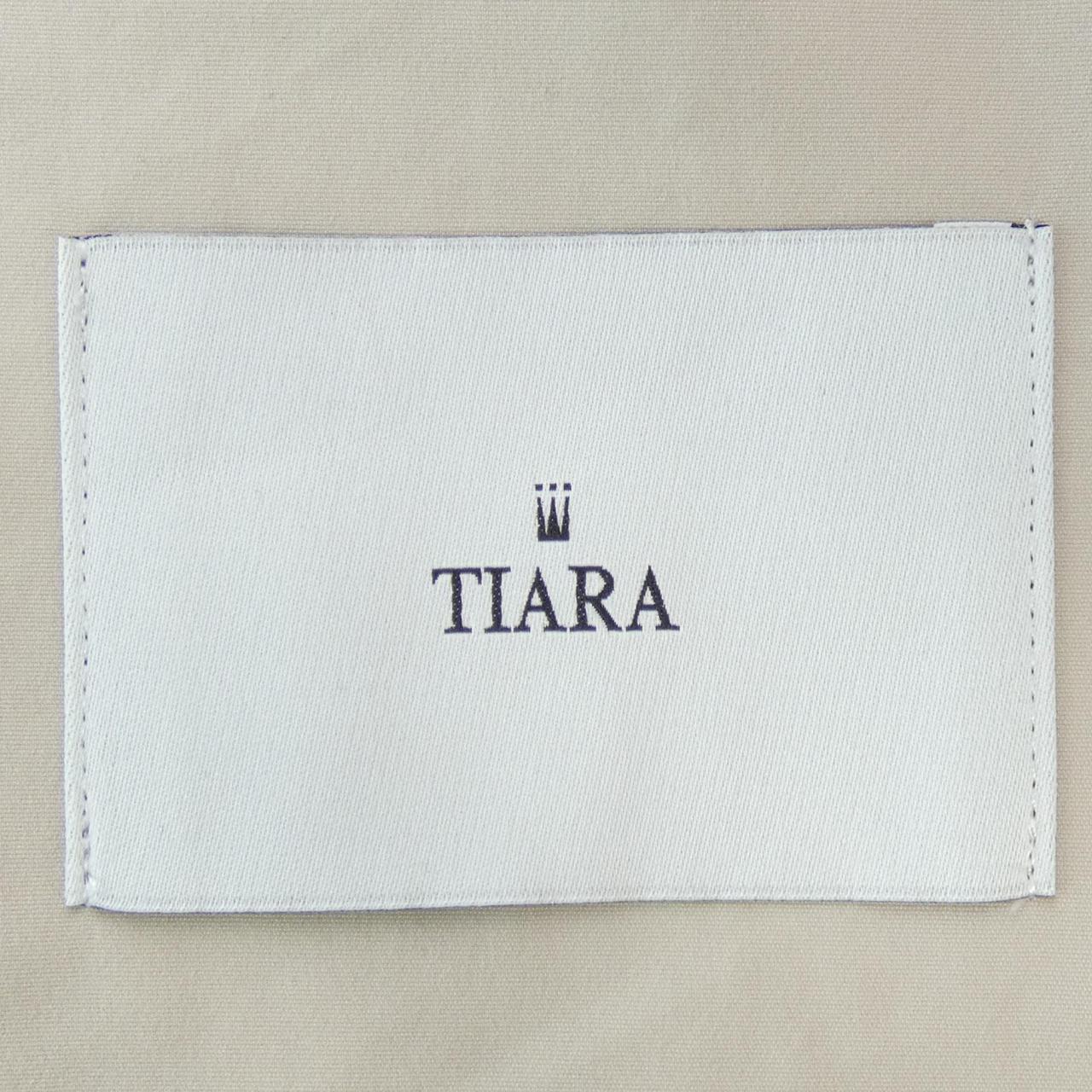 TIARA コート