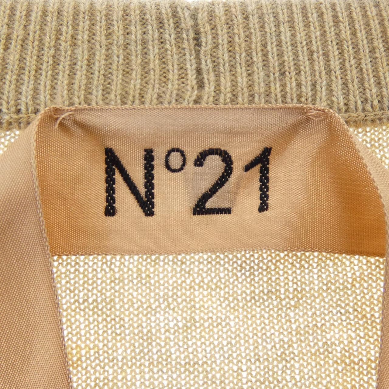 ヌメロヴェントゥーノ N°21 P24EN2M A0147544 ニット