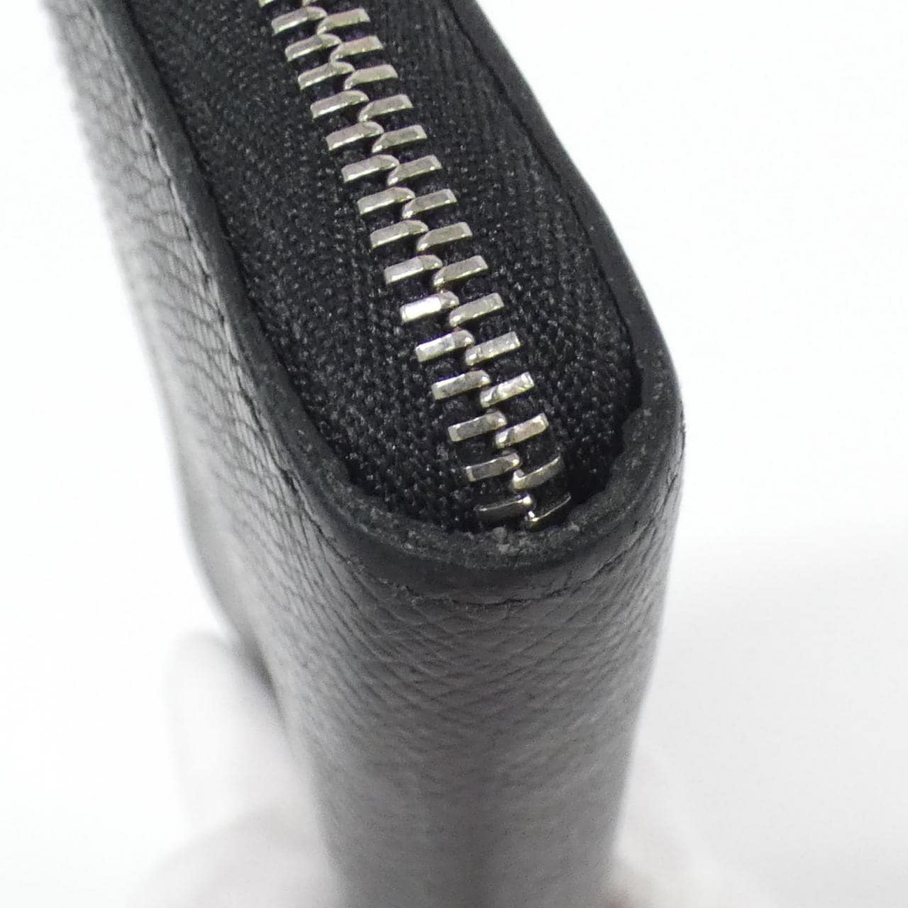 ルイヴィトン タイガ ジッピー コインパース M30511 コインケース