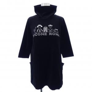 ピッコーネ PICONE トップス