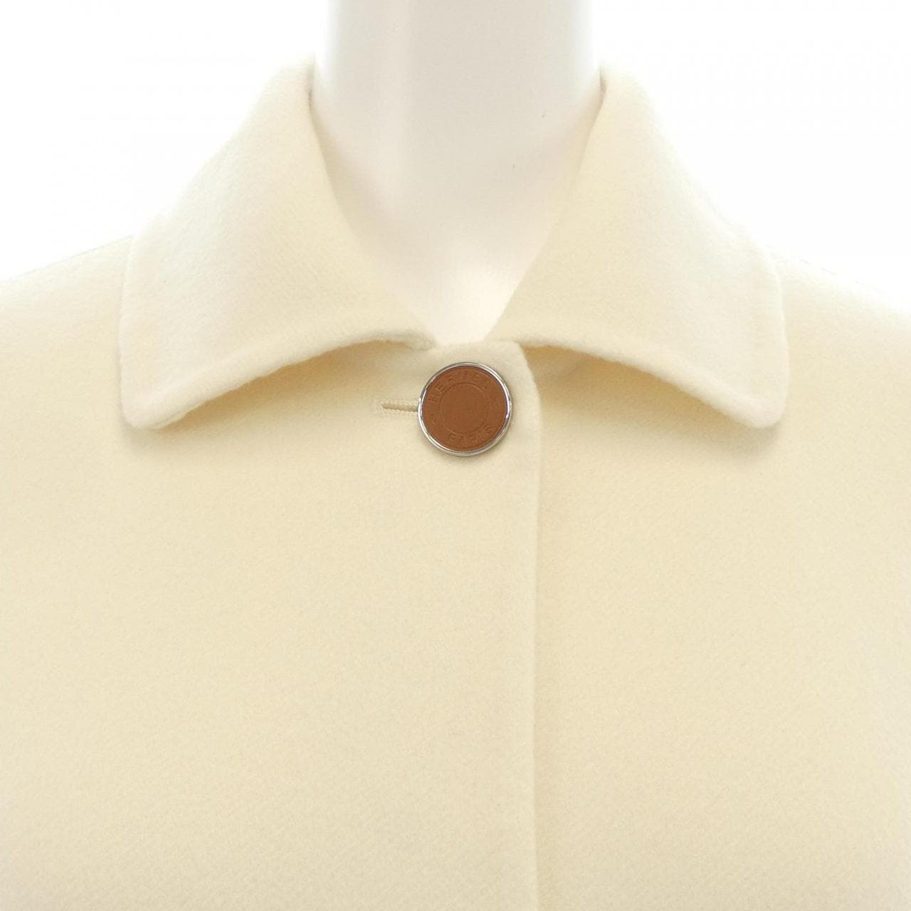 エルメス HERMES クルードセル ラムスキンボタン ダブルフェイス 4E0101DA ロングベスト