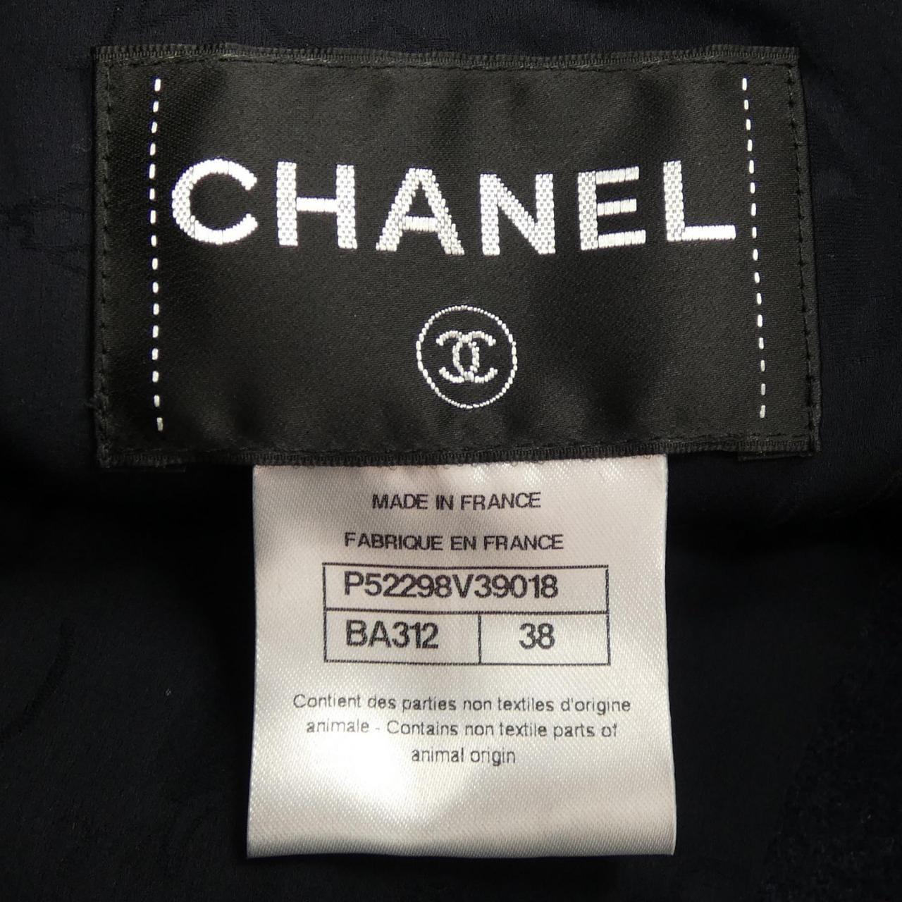 CHANEL CHANEL Court