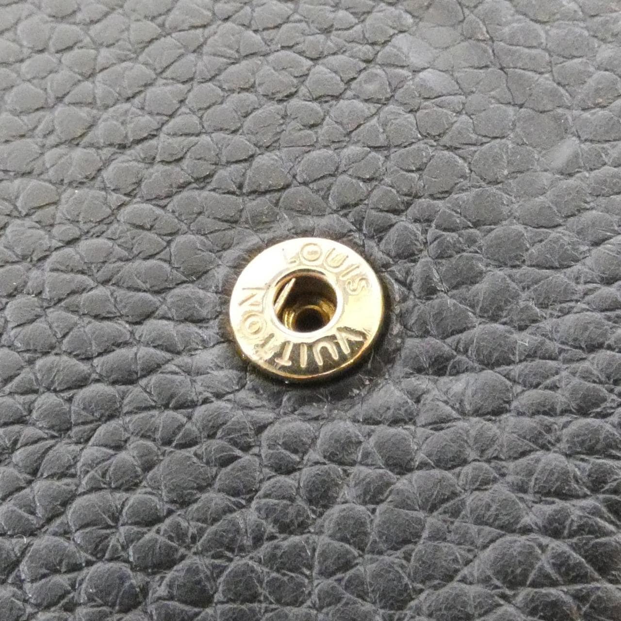 ルイヴィトン ポルトフォイユ カプシーヌ M64551 財布