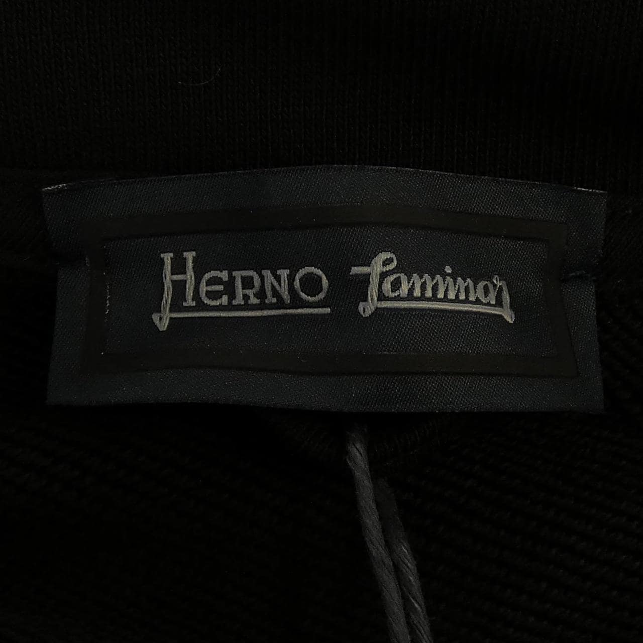ヘルノ Herno JG008UL 50017 パーカー