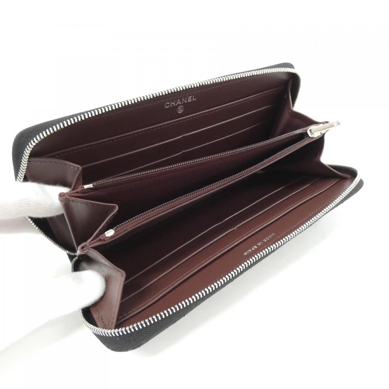 【未使用品】シャネル タイムレスクラシック ライン AP0242 財布