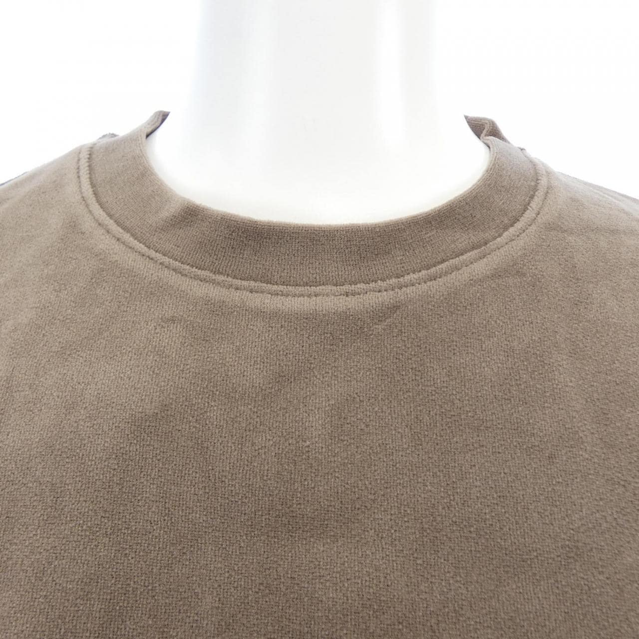 ザニューハウス THE NEWHOUSE トップス