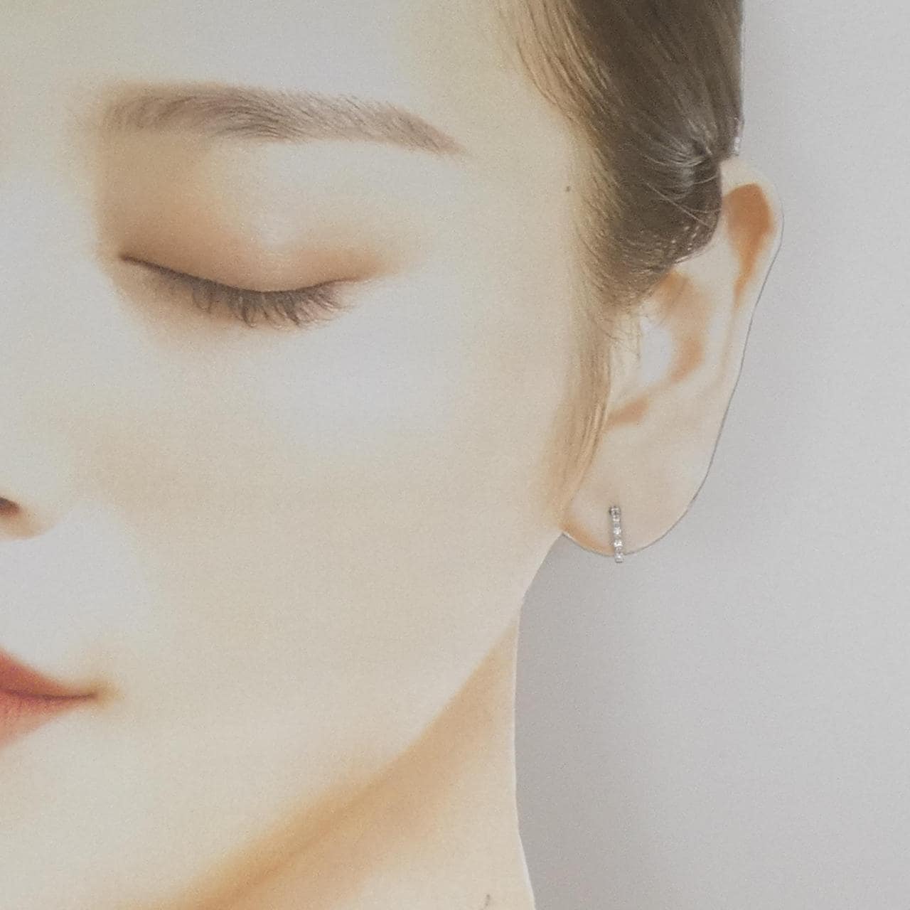 4゜C ダイヤモンド ピアス