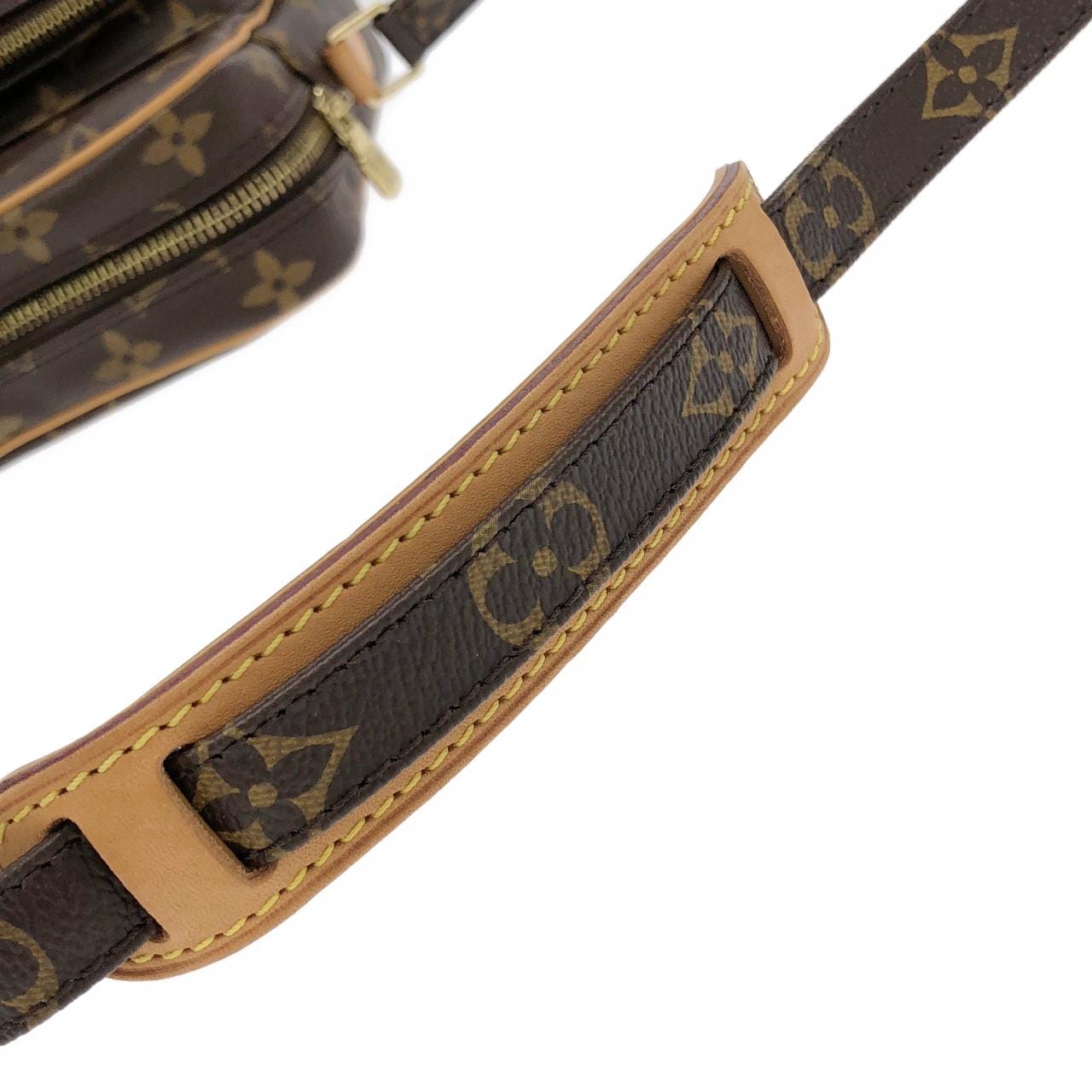 ルイヴィトン モノグラム アマゾン M45236 ショルダーバッグ