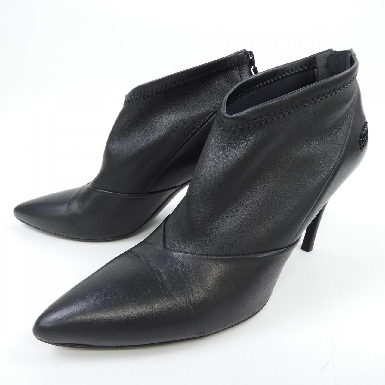 ロジェヴィヴィエ ROGER VIVIER ブーツ