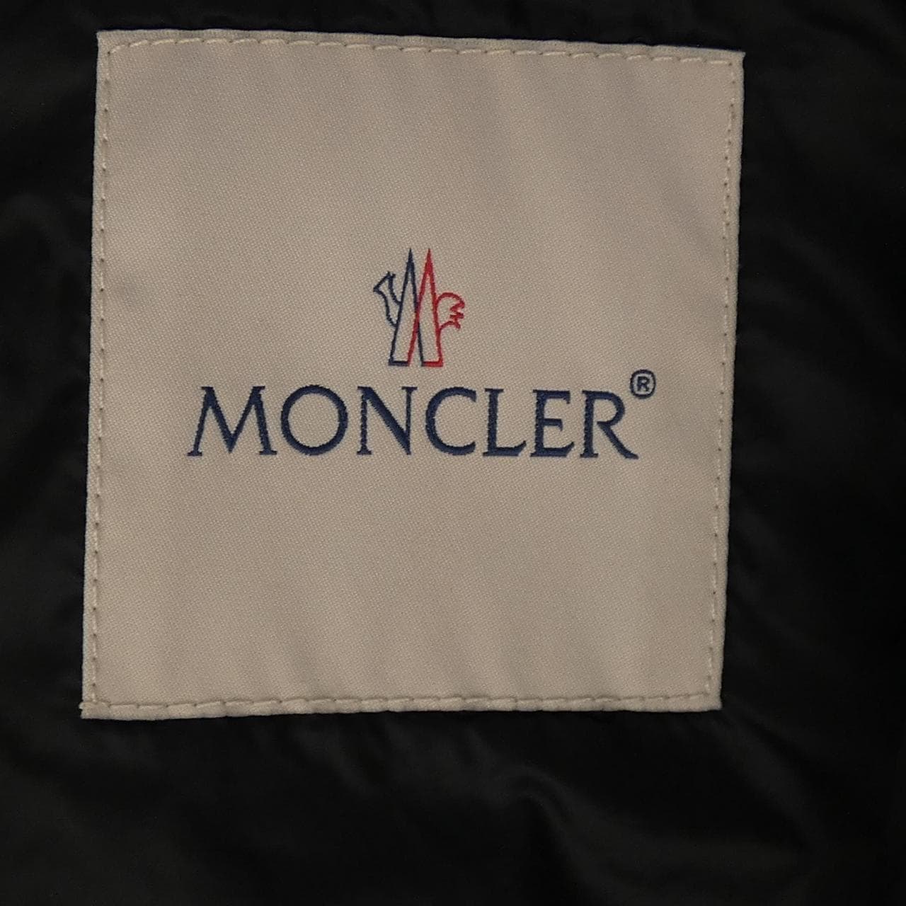 MONCLER蒙克勒羽绒服