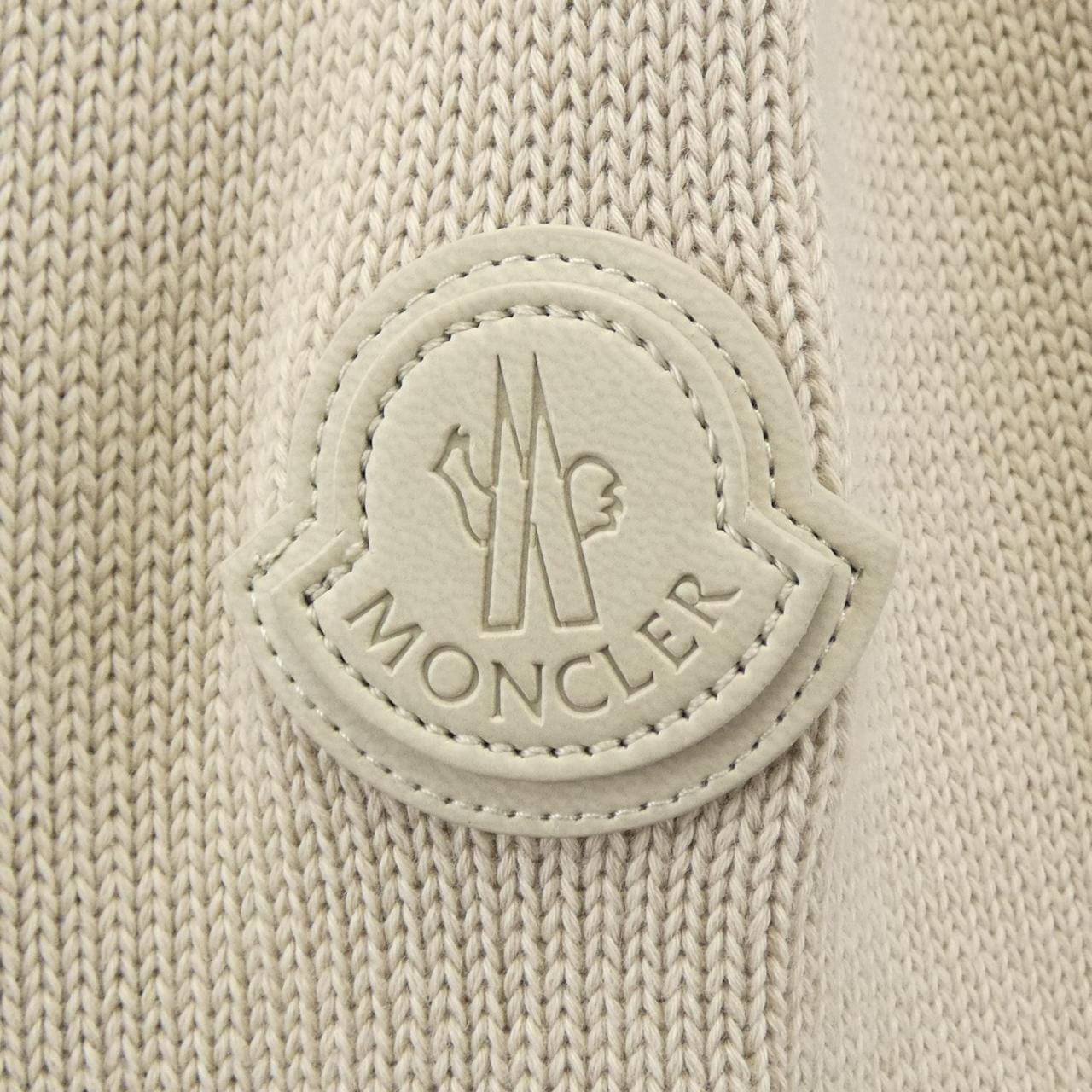 モンクレール MONCLER 10919B00014 ダウンジャケット