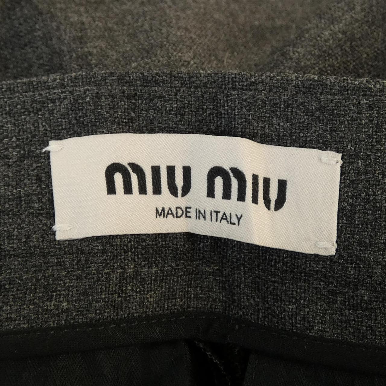 ミュウミュウ MIU MIU MIU MIU ロゴ MP1831 SOOO 11CZ パンツ