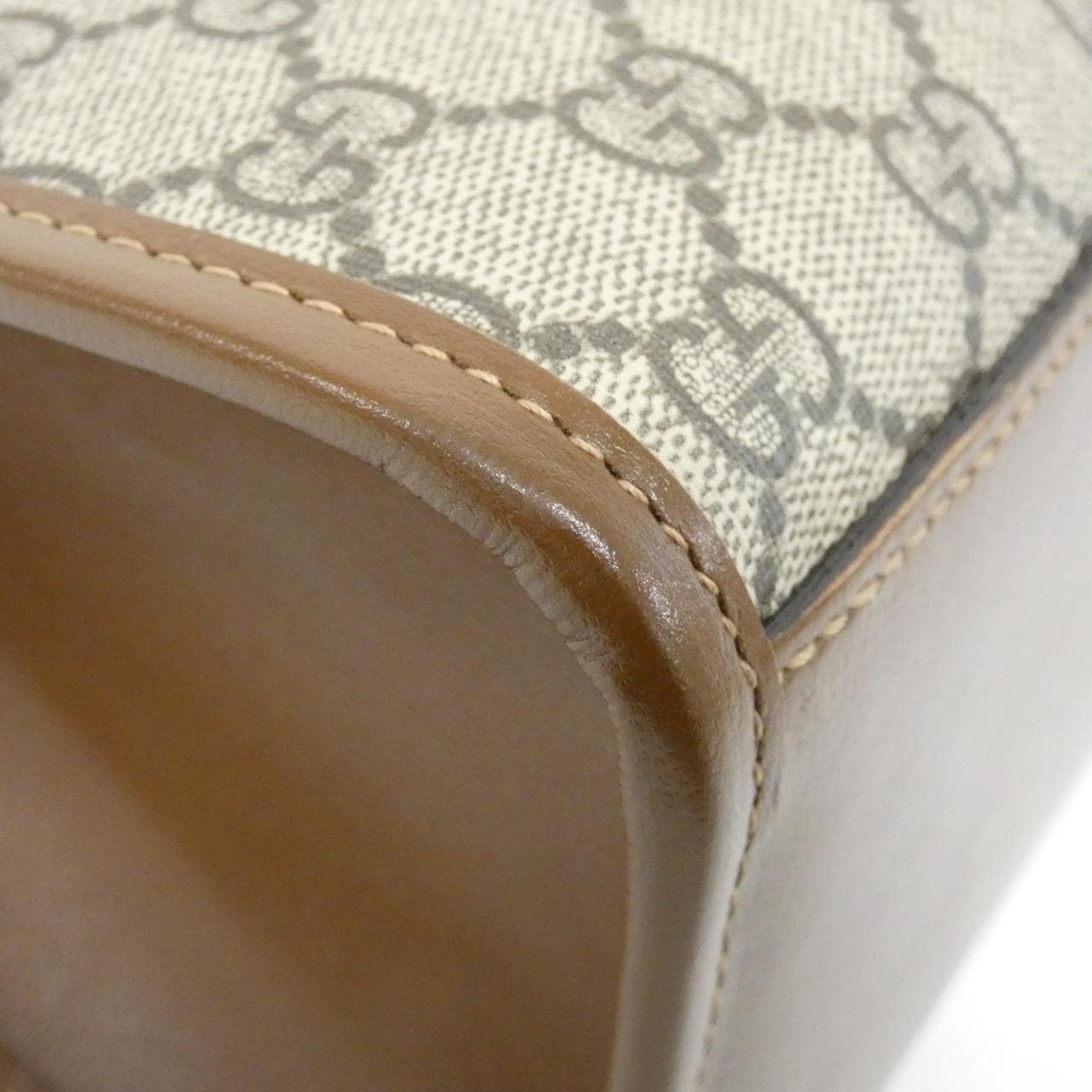 グッチ 659983 92TCG バッグ