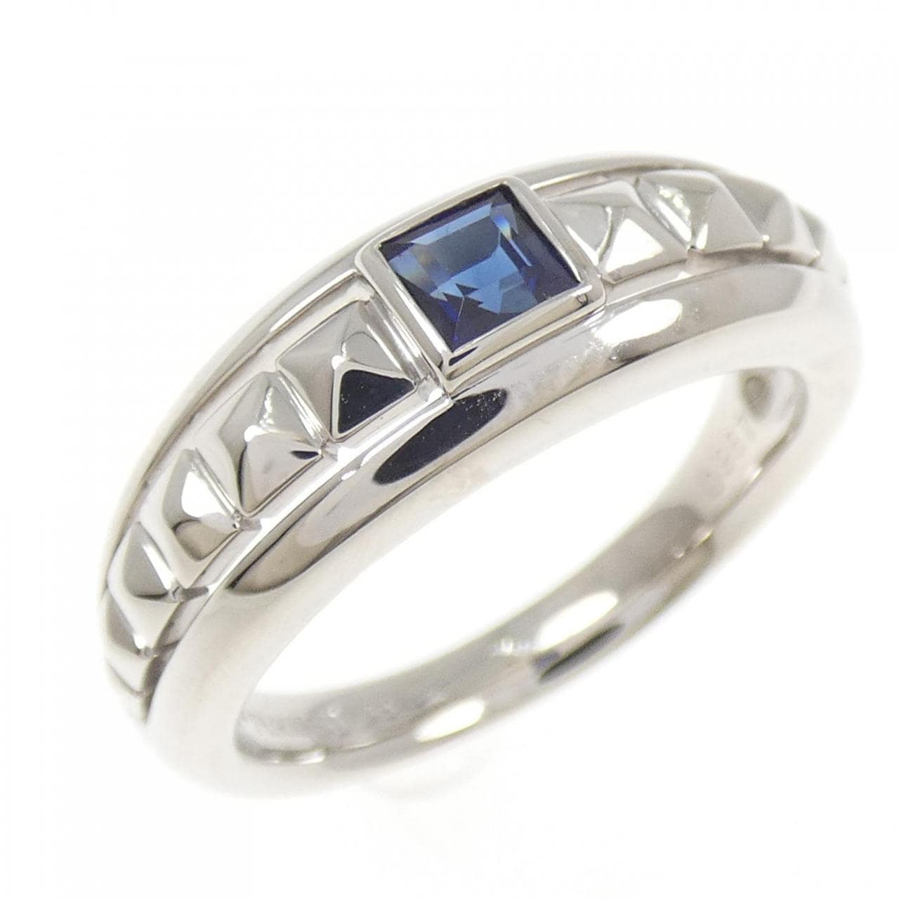 ポーラ サファイヤ リング 0.28CT