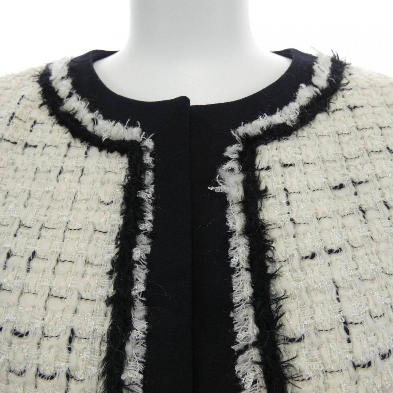 アドーア ADORE 531-1250926 ジャケット