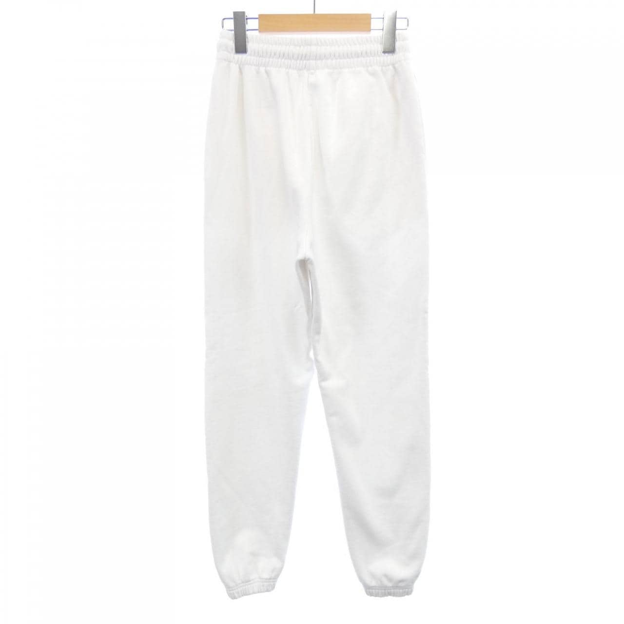 セリーヌ CELINE CELINEエンブロイダリージョガーパンツ 2Z062052H パンツ