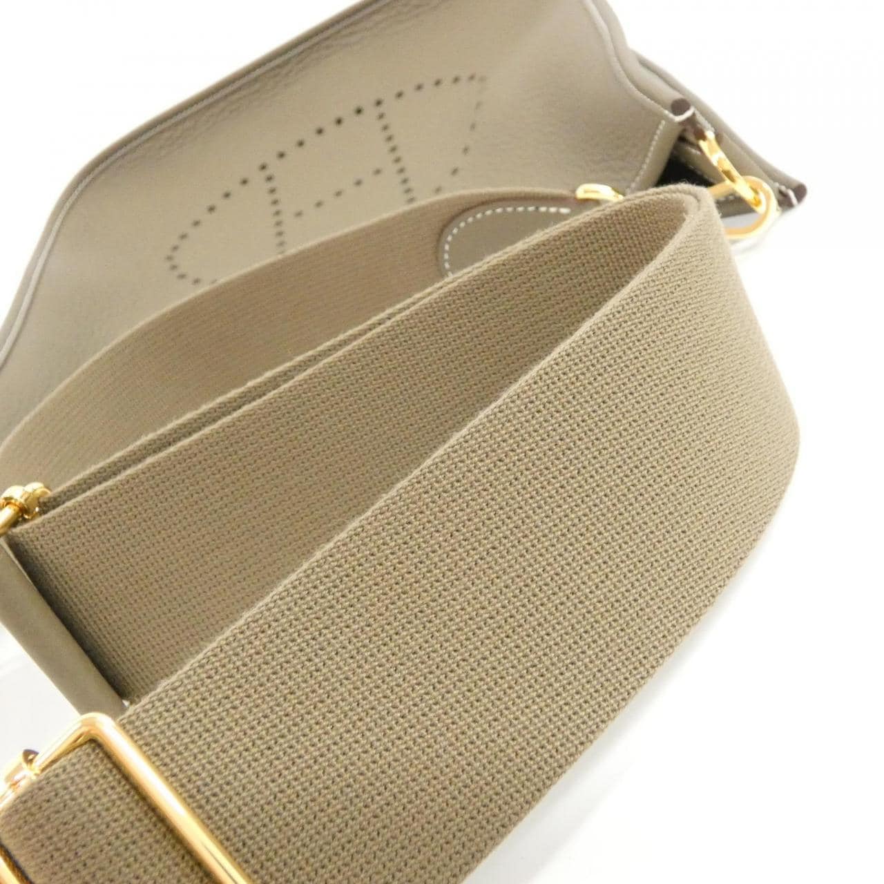 【未使用品】エルメス エヴリン3 PM 056277CC ショルダーバッグ